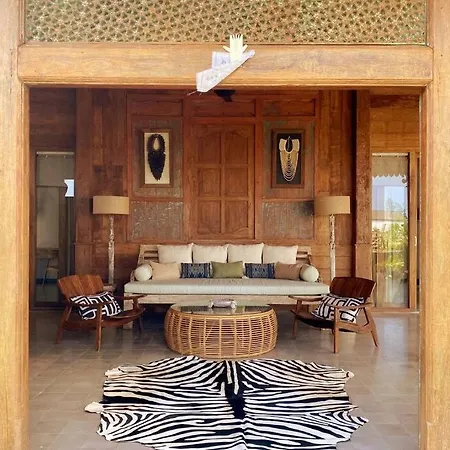 Charming 3Br Villa W/Pool & View Munggu Exterior photo