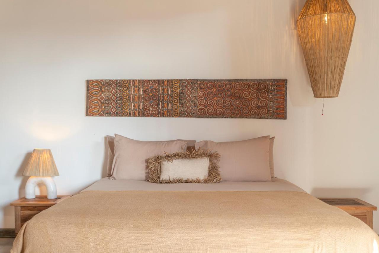 Charming 3br W/pool & View