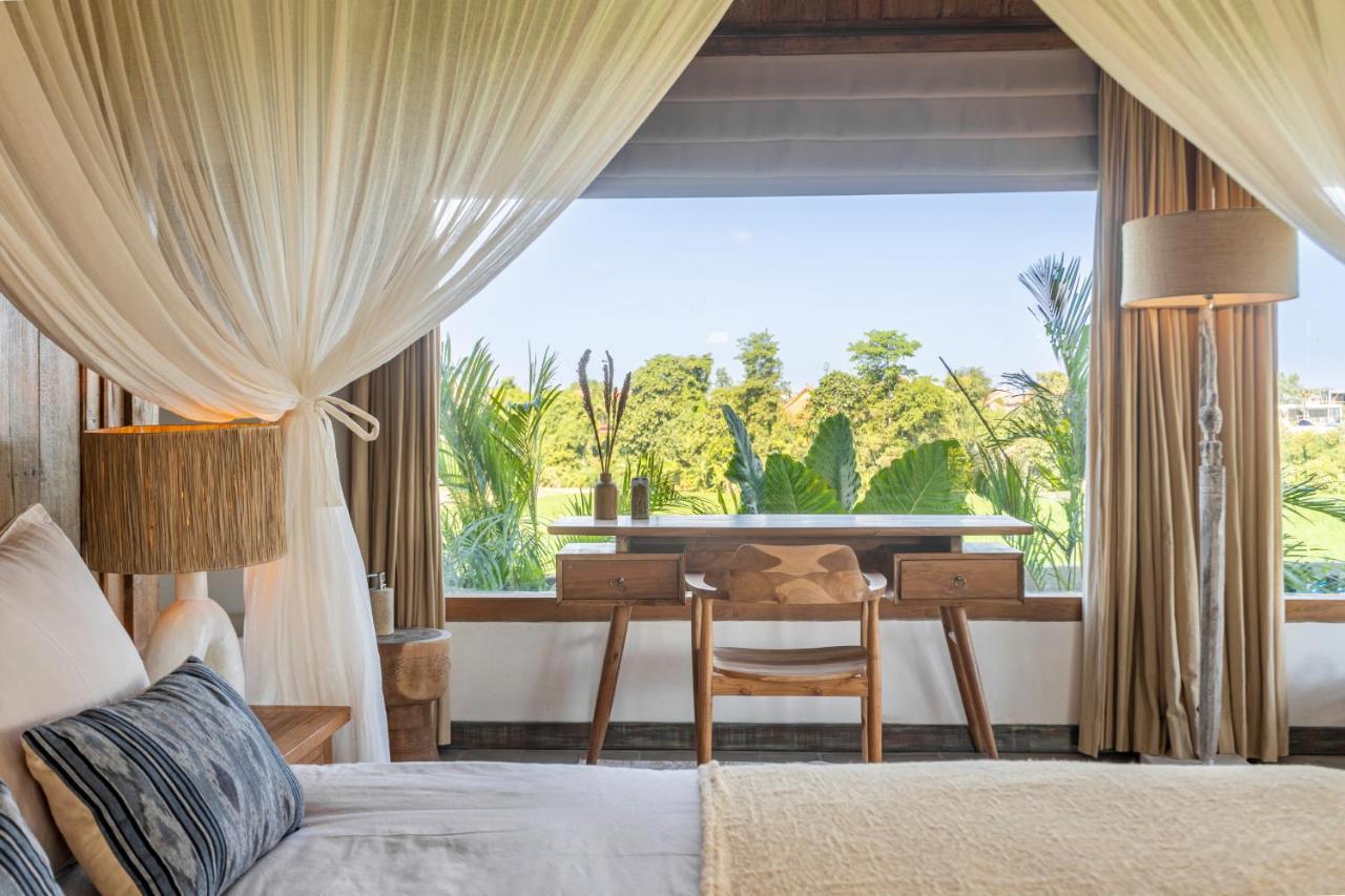 Villa Charming 3br W/pool & View *