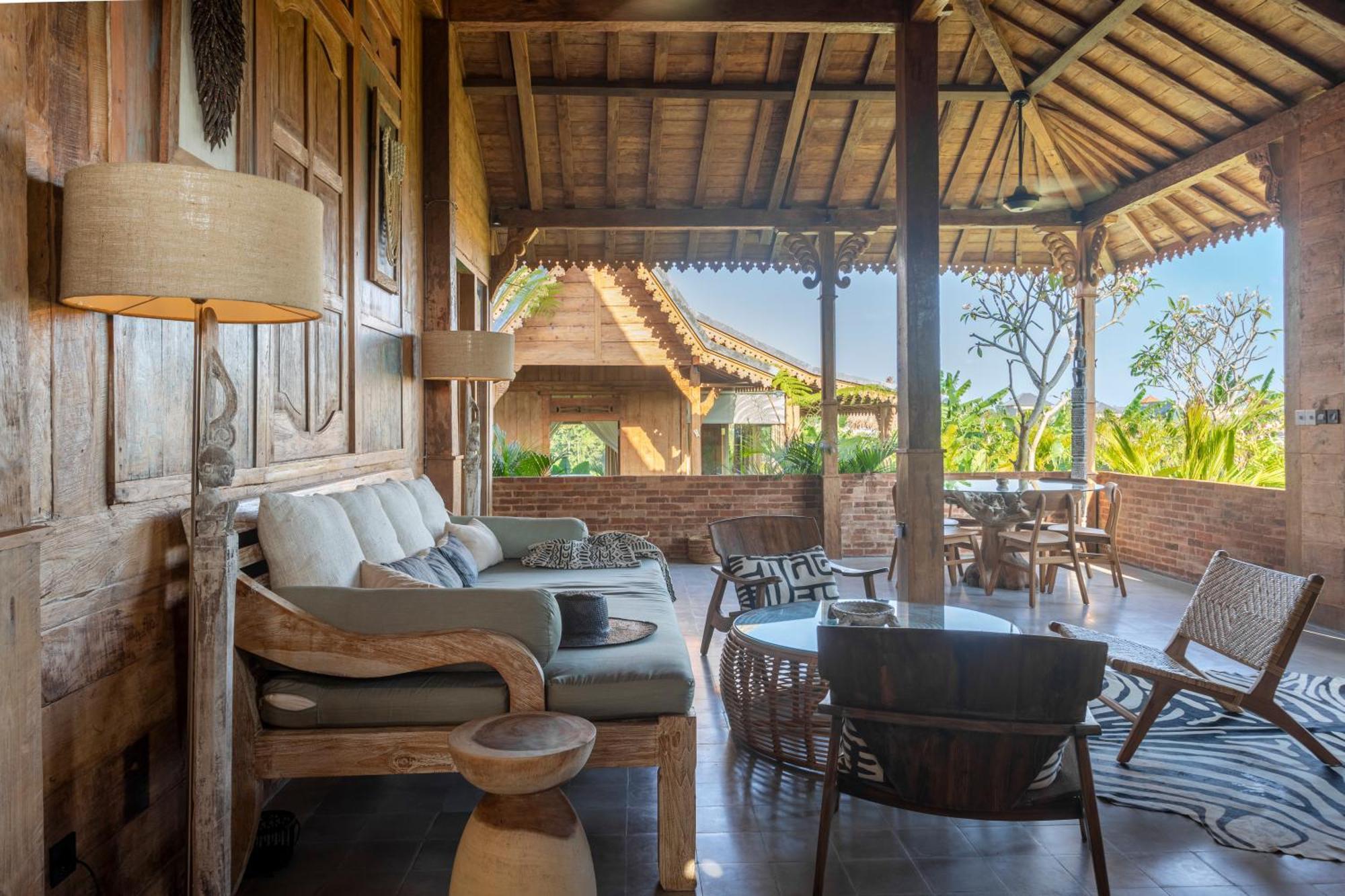 Villa Charming 3br W/pool & View