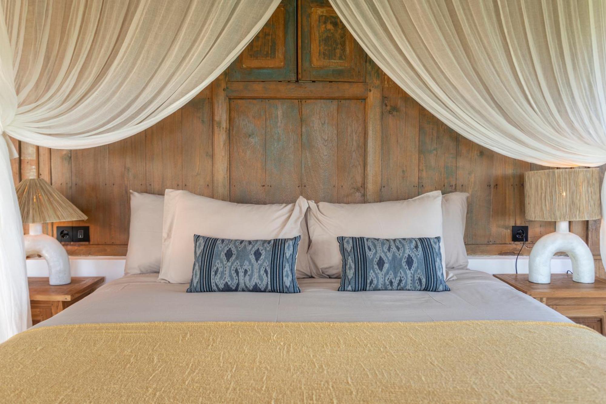 Charming 3br W/pool & View Villa *